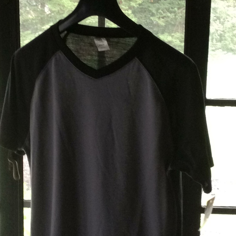 NordstromNew Boys V neck